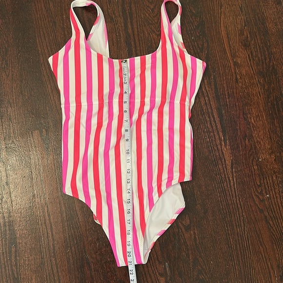 Sunset Scoop One-Piece Swimsuit Neon Candy Stripe Size Large NWT! - Picture 10 of 10